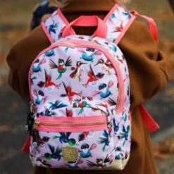 Pick & Pack Rugzak M Birds Soft Pink 16 Pick & Pack Rugzak M Birds Soft Pink -NL Rugzak Verkoopwinkel 012455 080 230101640 pp20141 010softpink 22x11x31 6 1920x1920