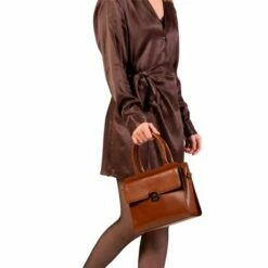 Burkely Modest Meghan Handbag Satchel Cognac -NL Rugzak Verkoopwinkel 1000266.43.24 5