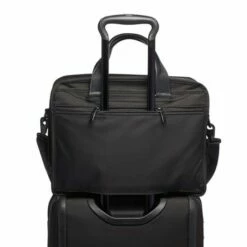 Tumi Alpha Expandable Organizer Laptop 15" Brief Black 13 Tumi Alpha Expandable Organizer Laptop 15" Brief Black -NL Rugzak Verkoopwinkel 117305 1041 06