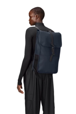 Rains Rolltop 16" Rucksack Navy -NL Rugzak Verkoopwinkel 13000 navy women 1 1