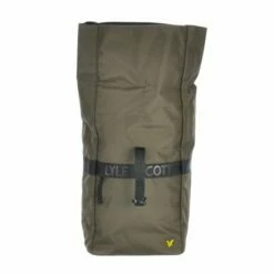 Lyle & Scott Recycled Rolltop Backpack Olive 12 Lyle & Scott Recycled Rolltop Backpack Olive -NL Rugzak Verkoopwinkel 20230117 capture0021
