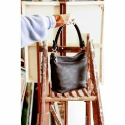 LouLou Essentiels Robuste Schoudertas Silver Black -NL Rugzak Verkoopwinkel 20bagxs147s 001 8720143394027 loulou essentiels 6