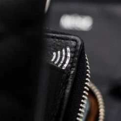 MOSZ Telefoontasje Quilted Black Brushed Silver -NL Rugzak Verkoopwinkel 6 14 1 1