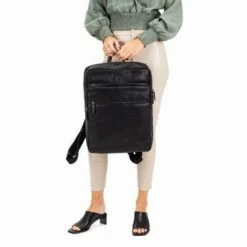 Burkely Antique Avery Backpack Zip 15.6" Black 13 Burkely Antique Avery Backpack Zip 15.6" Black -NL Rugzak Verkoopwinkel 8005364.56.10 6