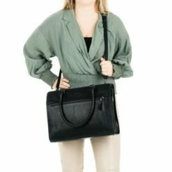 Burkely Antique Avery Handbag M 14" Black 15 Burkely Antique Avery Handbag M 14" Black -NL Rugzak Verkoopwinkel 8007001.56.10 6