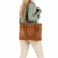 Burkely Antique Avery Handbag M 14" Cognac -NL Rugzak Verkoopwinkel 8007001.56.24 6