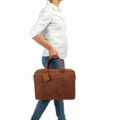 Burkely Vintage Taylor Worker 15.6" Cognac -NL Rugzak Verkoopwinkel 9007979.22.24 5