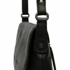 Chesterfield Manta Schoudertas Black 10 Chesterfield Manta Schoudertas Black -NL Rugzak Verkoopwinkel c48.117700 3