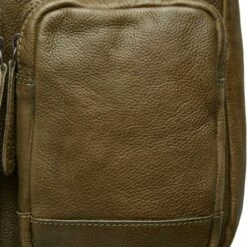 Chesterfield Nitra Schoudertas Olijfgroen 9 Chesterfield Nitra Schoudertas Olijfgroen -NL Rugzak Verkoopwinkel c48.119602 01