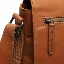 Chesterfield Toledo Schoudertas Cognac 8 Chesterfield Toledo Schoudertas Cognac -NL Rugzak Verkoopwinkel c48.121731 1