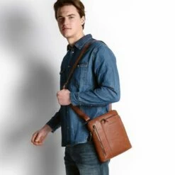 Piquadro Black Square Crossbody Bag IPad Air/Pro Black -NL Rugzak Verkoopwinkel ca1816b3 n dett10 1