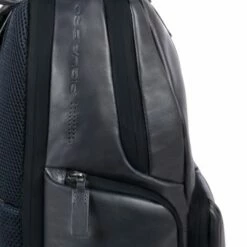 Piquadro Urban Fast Check PC Backpack 15.6'' Black -NL Rugzak Verkoopwinkel ca4532ub00 n dett1