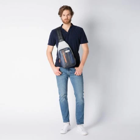 Piquadro Urban Mono Sling Bag Black/Grey 5 Piquadro Urban Mono Sling Bag Black/Grey - Afbeelding 3