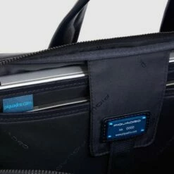 Piquadro Blue Square Revamp Slim Computer Bag 14'' Black 12 Piquadro Blue Square Revamp Slim Computer Bag 14'' Black -NL Rugzak Verkoopwinkel ca6105b2v blu dett5 2