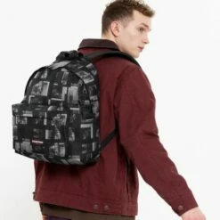 Eastpak Padded Pak'r Rugzak City Grain Black 12 Eastpak Padded Pak'r Rugzak City Grain Black -NL Rugzak Verkoopwinkel ek000620 u94 alt004 uc220611 mlow