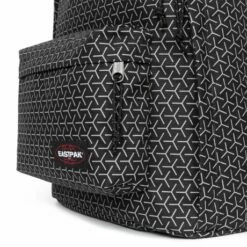 Eastpak Out Of Office Rugzak Refleks Meta Black -NL Rugzak Verkoopwinkel ek000767 8d8 alt005 uc227978 mhigh