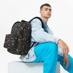 Eastpak Out Of Office Rugzak Nostalgia Black -NL Rugzak Verkoopwinkel ek000767 9a6 alt004 uc216832 mhigh