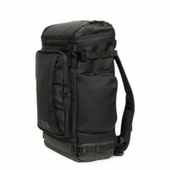 Eastpak Tecum Top Cnnct Coat 23 Eastpak Tecum Top Cnnct Coat -NL Rugzak Verkoopwinkel ek00093d 80w alt005 uc112447 mhigh