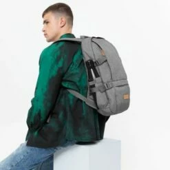 Eastpak Floid Rugzak CS Sunday Grey 11 Eastpak Floid Rugzak CS Sunday Grey -NL Rugzak Verkoopwinkel ek0a5bci 0b3 alt004 uc215713 mhigh
