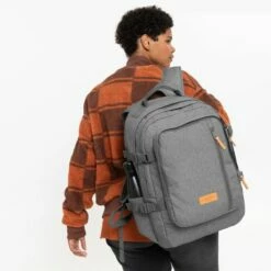 Eastpak Volker CS Rugzak Sunday Grey -NL Rugzak Verkoopwinkel ek0a5bew 0b3 alt001 uc215605 mhigh