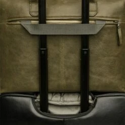 Castelijn & Beerens Carisma Laptop Schoudertas 15.6'' Groen -NL Rugzak Verkoopwinkel gr 72 9761 7