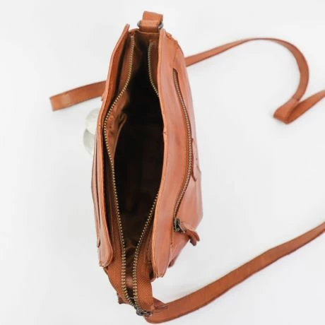 Bear Design Cow Lavato Olivia Schoudertas Cognac 4 Bear Design Cow Lavato Olivia Schoudertas Cognac - Afbeelding 2