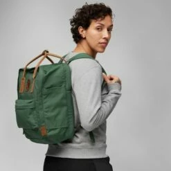 Fjallraven Fjällräven Kanken No. 2 Laptop Backpack 15" Rugzak Navy 26 Fjallraven Fjällräven Kanken No. 2 Laptop Backpack 15" Rugzak Navy -NL Rugzak Verkoopwinkel kanken no 2 laptop 15 23803 679 b model fjr 1 1 1 1 1