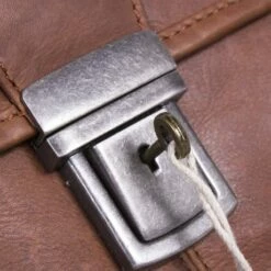 Chesterfield Shay Business Schoudertas Cognac 11 Chesterfield Shay Business Schoudertas Cognac -NL Rugzak Verkoopwinkel leren laptoptas cognac shay 2