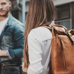 Chesterfield Dali Rugzak Black -NL Rugzak Verkoopwinkel leren rugzak cognac dali 1