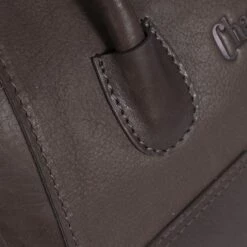 Chesterfield Clara Schoudertas Brown 11 Chesterfield Clara Schoudertas Brown -NL Rugzak Verkoopwinkel leren schoudertas bruin clara 2