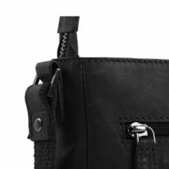 Chesterfield Mumbai Schoudertas Black -NL Rugzak Verkoopwinkel leren schoudertas zwart mumbai 3