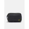 Lyle & Scott Large Washbag True Black 1 Lyle & Scott Large Washbag True Black -NL Rugzak Verkoopwinkel lyle scott large washbag true black