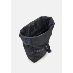 Lyle & Scott Recycled Rolltop Backpack Black -NL Rugzak Verkoopwinkel lyle scott recycled rolltop backpack black 2