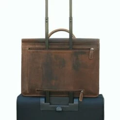 Plevier Retro Darwin Vintage Laptop Bag 2-Vaks 15.6" Brown -NL Rugzak Verkoopwinkel plevier 552 2 darwin trolley 6