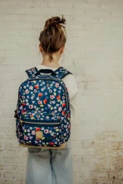 Pick & Pack Rugzak L Field Flower Navy 15 Pick & Pack Rugzak L Field Flower Navy -NL Rugzak Verkoopwinkel pp20370 14 1