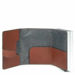 Piquadro Black Square Double Creditcard Case With Sliding System Tobacco Leather 7 Piquadro Black Square Double Creditcard Case With Sliding System Tobacco Leather -NL Rugzak Verkoopwinkel pp5472b3r cu dett1