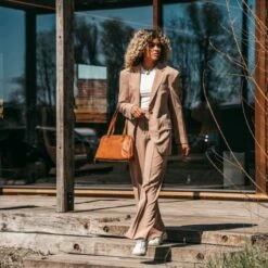 Chesterfield Santorini Schoudertas Bruin -NL Rugzak Verkoopwinkel santorini 1 1