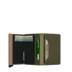 Secrid Slim Wallet Portemonnee Saffiano Olive 11 Secrid Slim Wallet Portemonnee Saffiano Olive -NL Rugzak Verkoopwinkel secrid slimwallet saffiano olive open