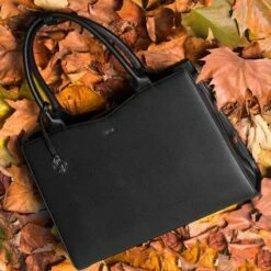 Socha Businessbag Straight Line 14-15.6" Black 26 Socha Businessbag Straight Line 14-15.6" Black -NL Rugzak Verkoopwinkel straight black01